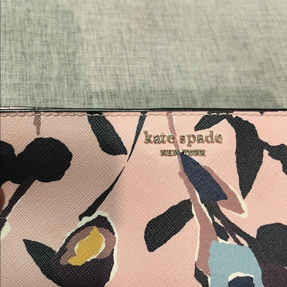 Kate Spade Pink and Black Floral Wallet - Picture 2 of 8